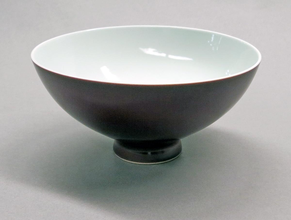 2014.0016.254 Bowl side