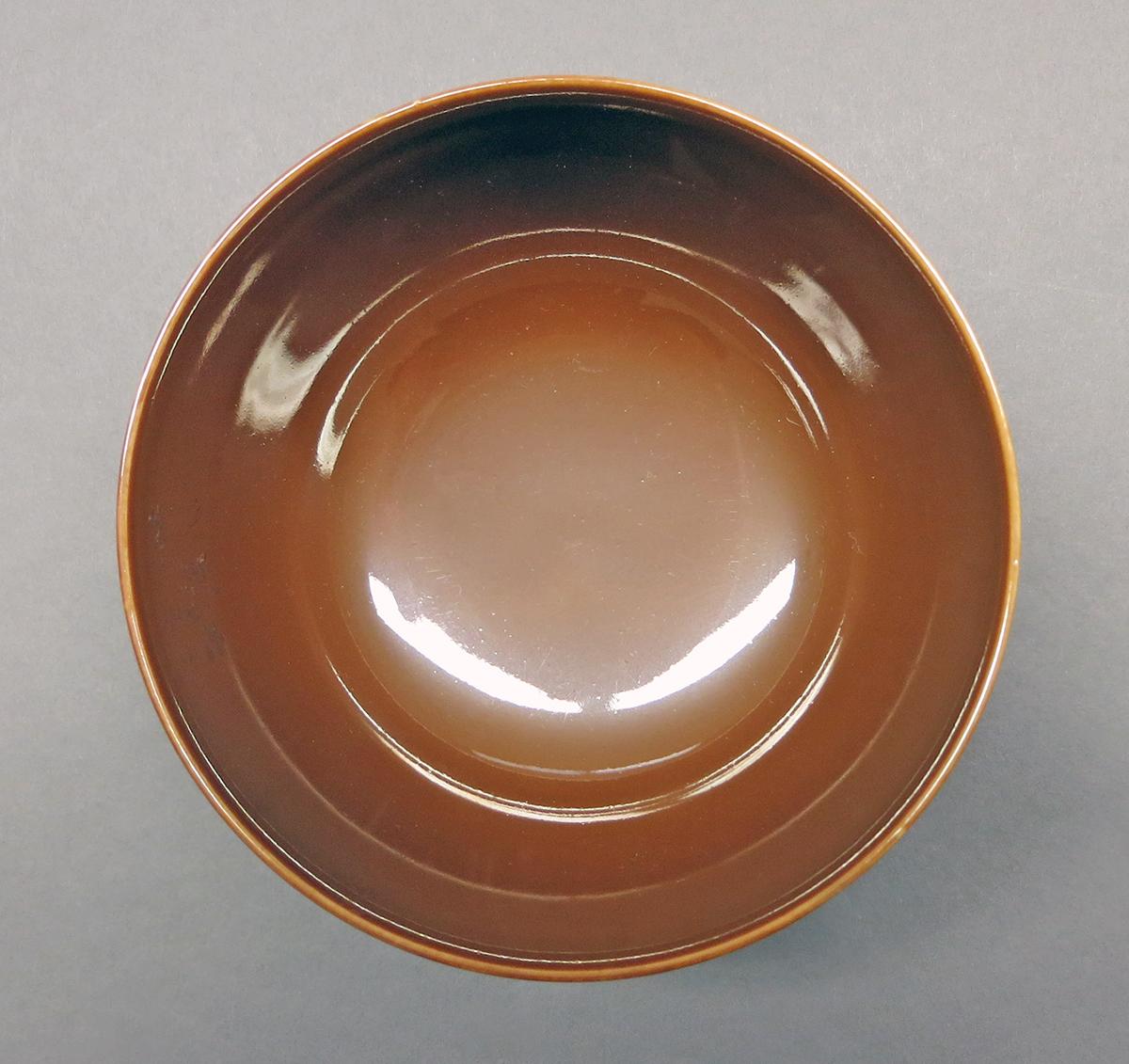 2014.0016.257.001 Bowl inside