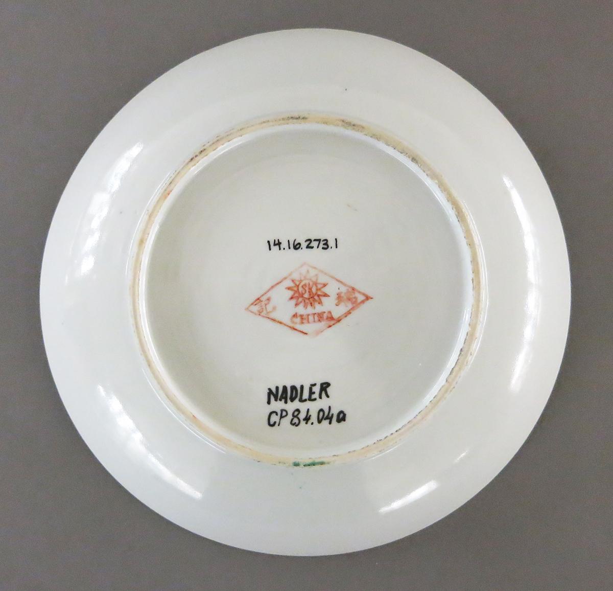 2014.0016.273.001 Plate bottom