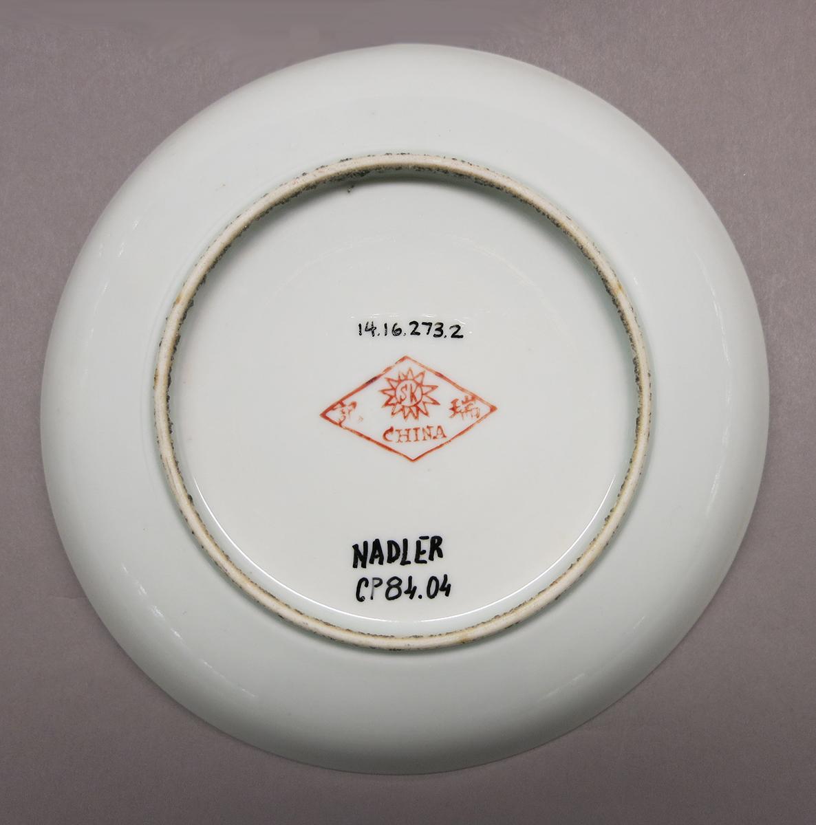 2014.0016.273.002 Plate bottom