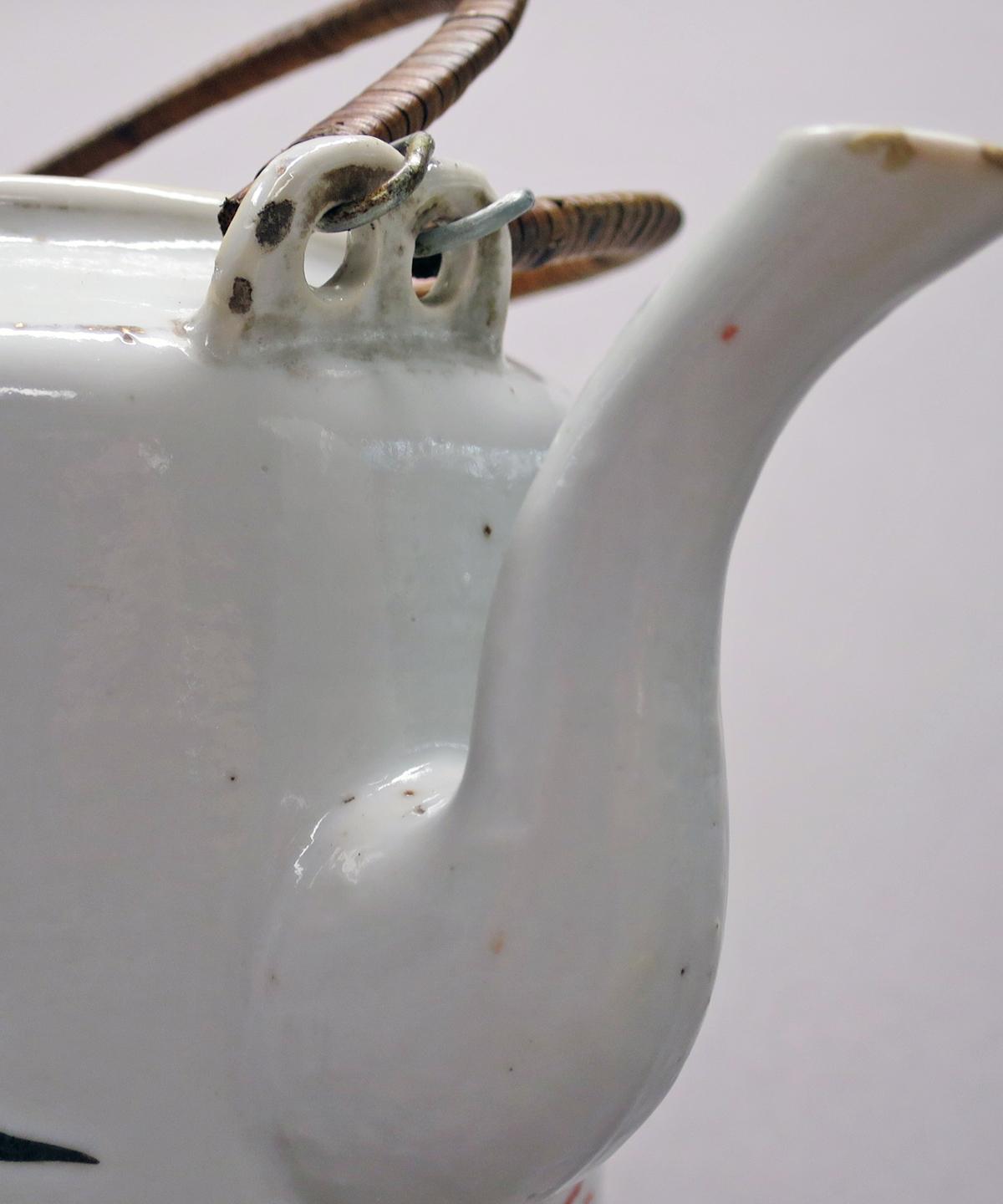 2014.0016.275 A Teapot, side detail 2