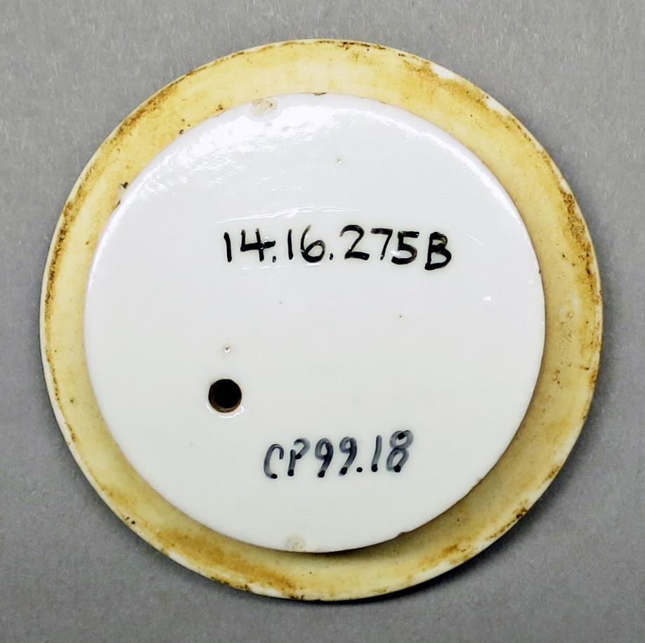 2014.0016.275 B Teapot lid, underside