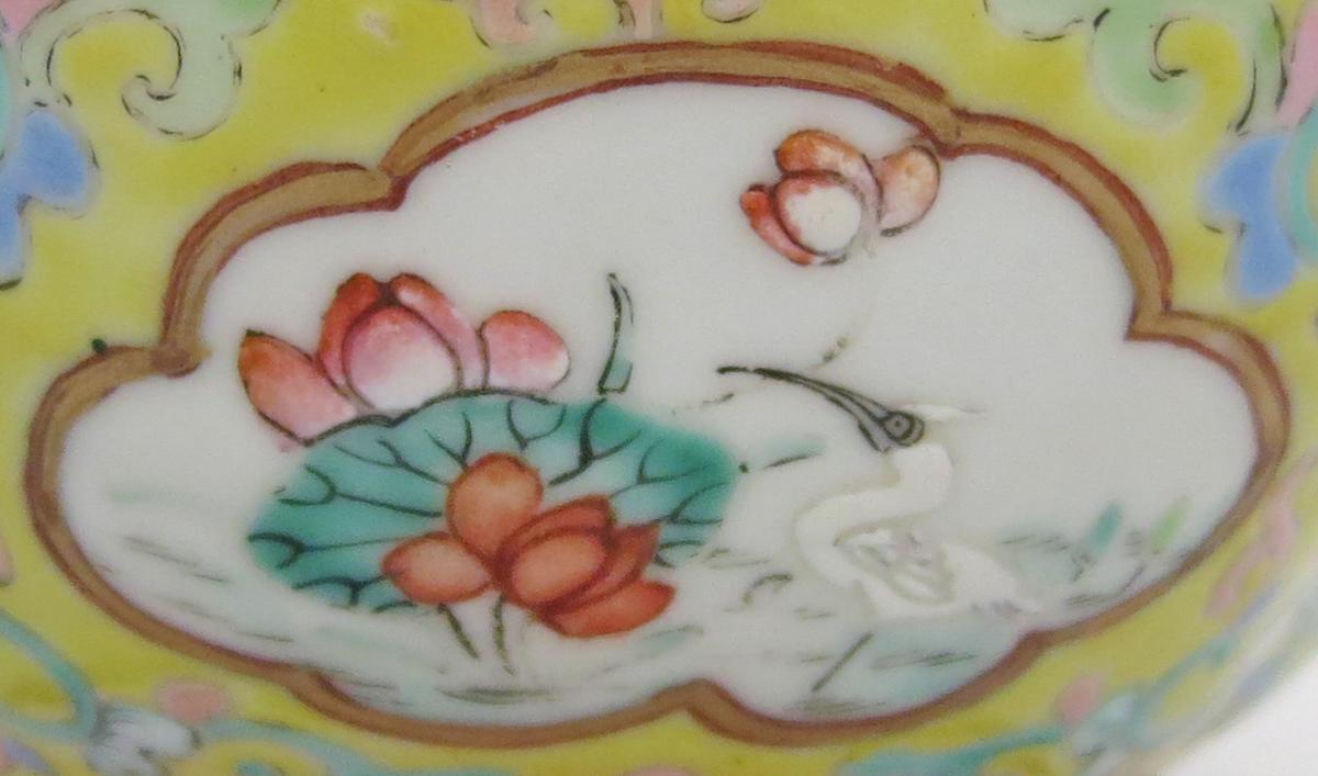 2014.0016.277 Bowl detail 1