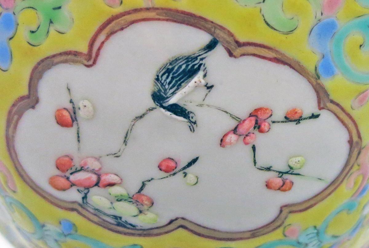 2014.0016.277 Bowl detail 2