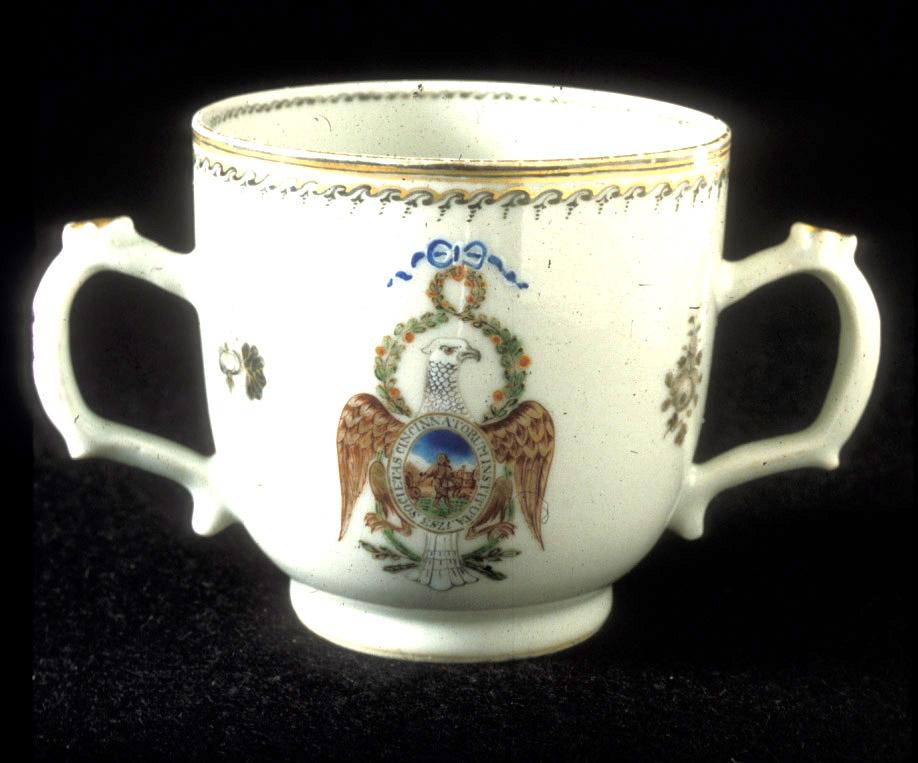 1953.0166.001 Cup