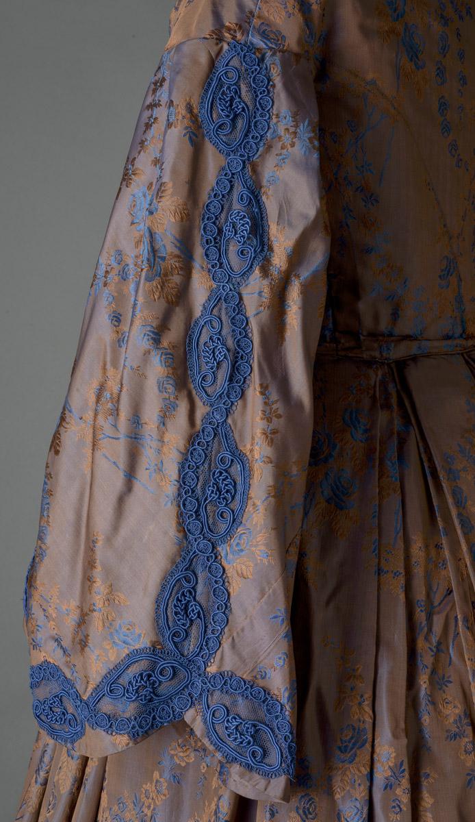 2014.0046.001 Dress, detail 2