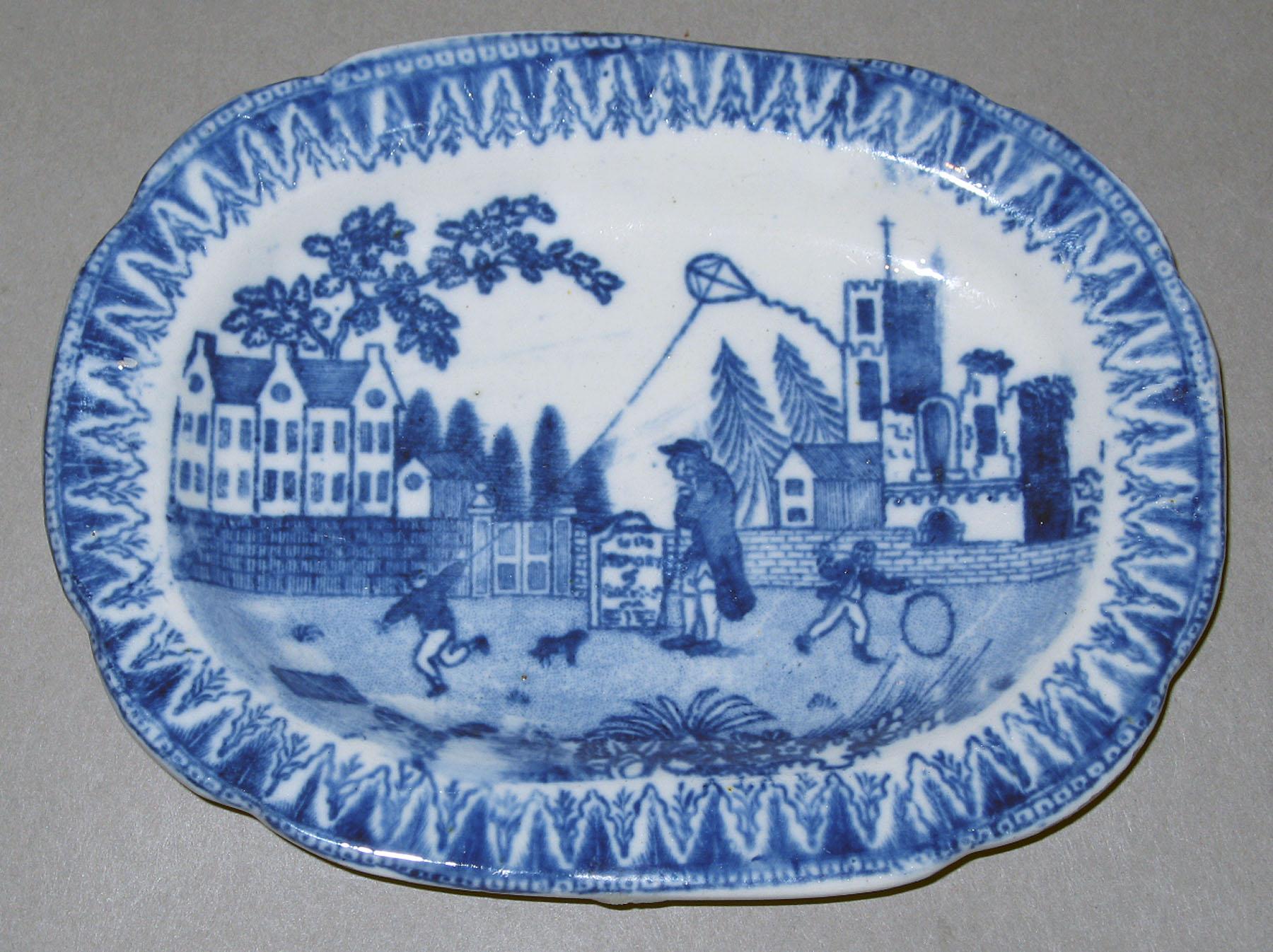 1959.1017.008 Earthenware platter