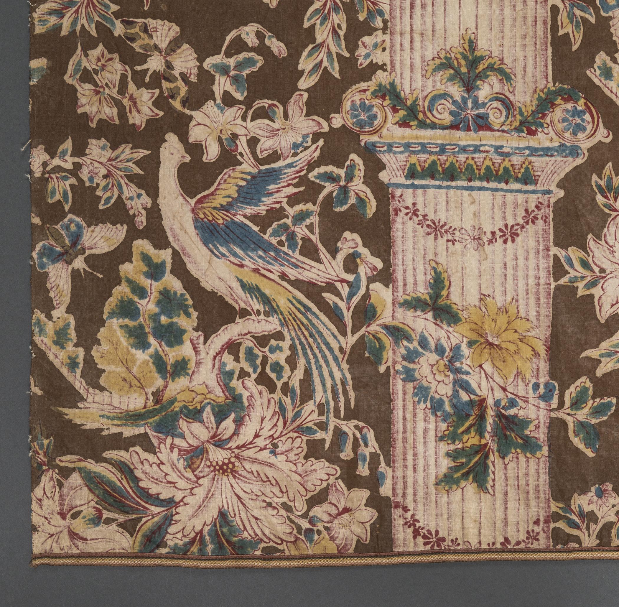 2018.0002.013 Textile, printed, detail 5, reverse