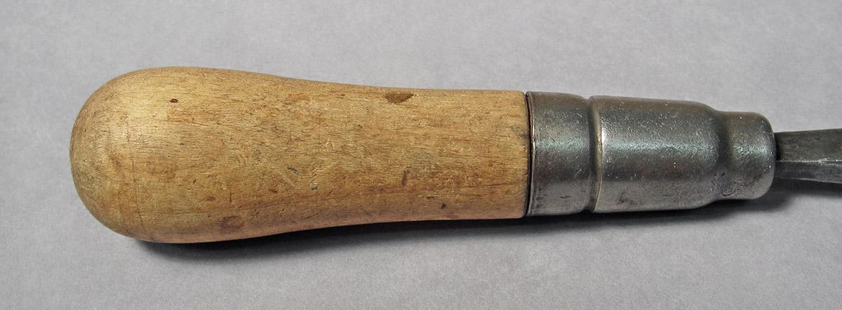 1986.0050.107, File, handle