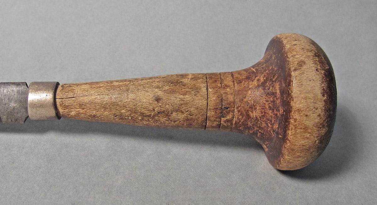 1986.0050.126, File, handle