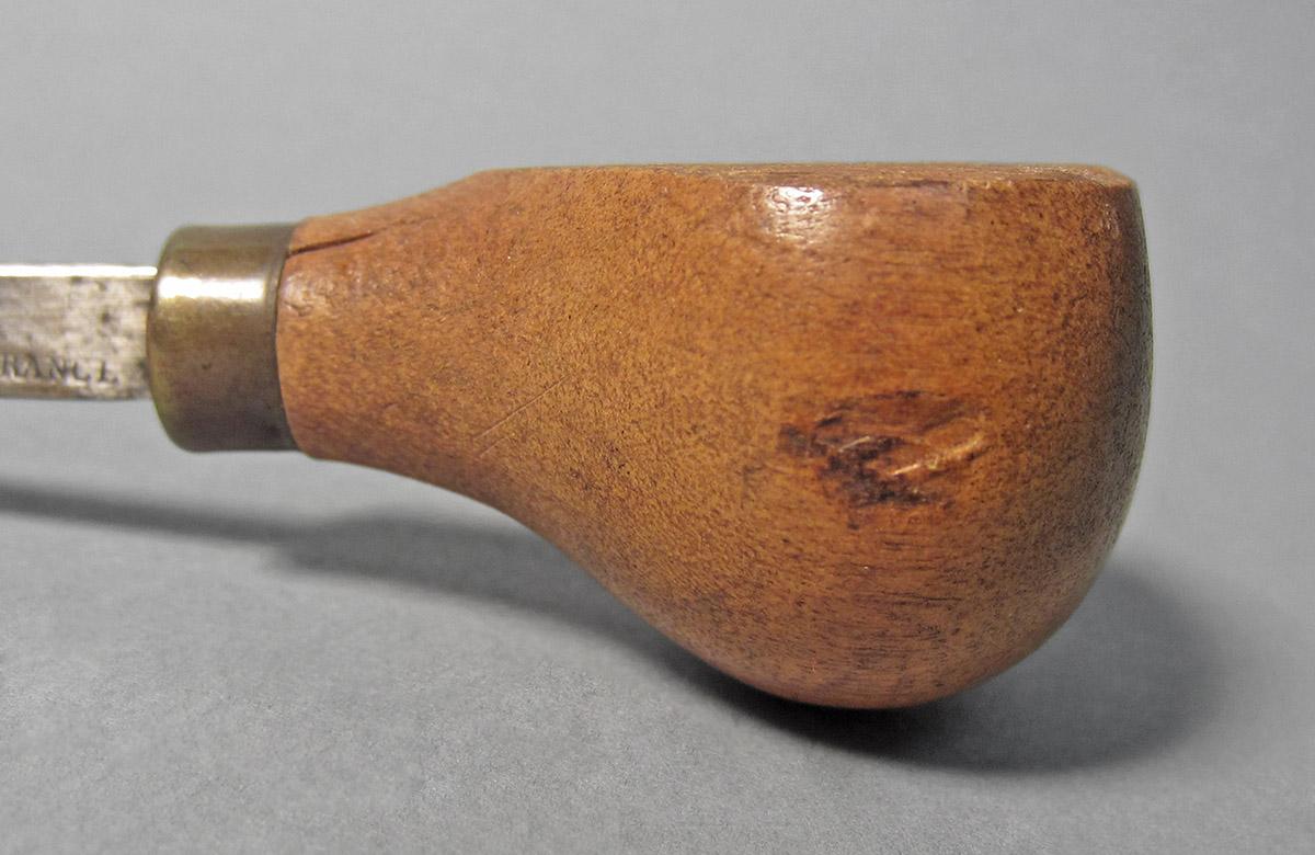 1986.0050.134, Graver, handle