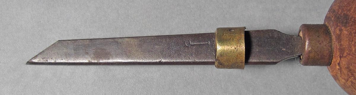 1986.0050.137 Graver, blade