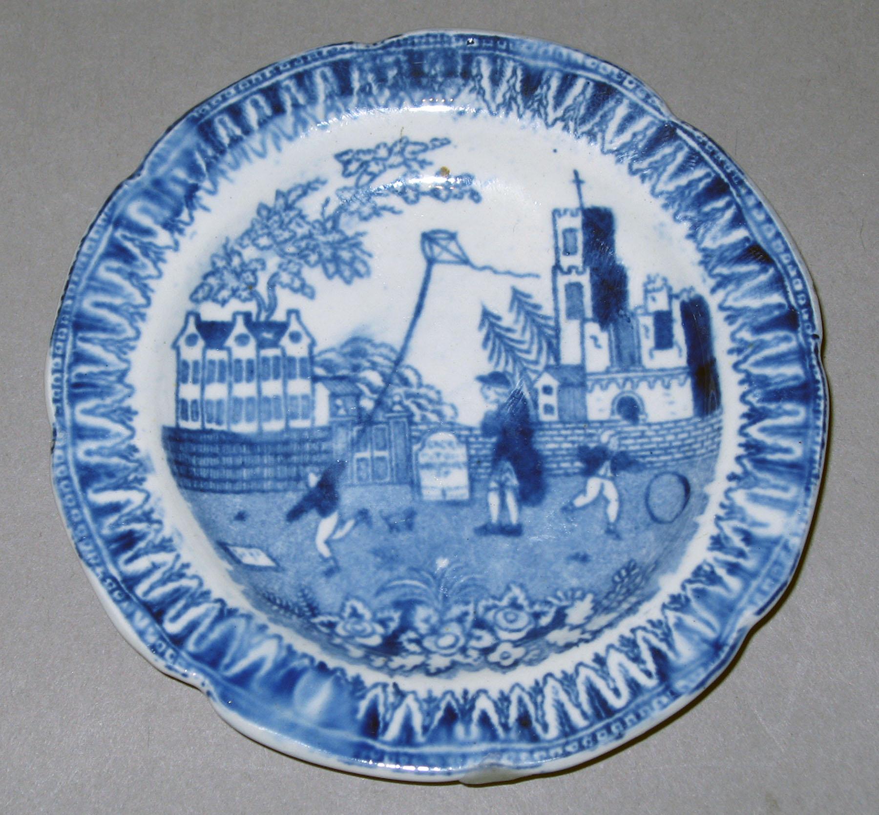 1959.1017.017 Earthenware plate