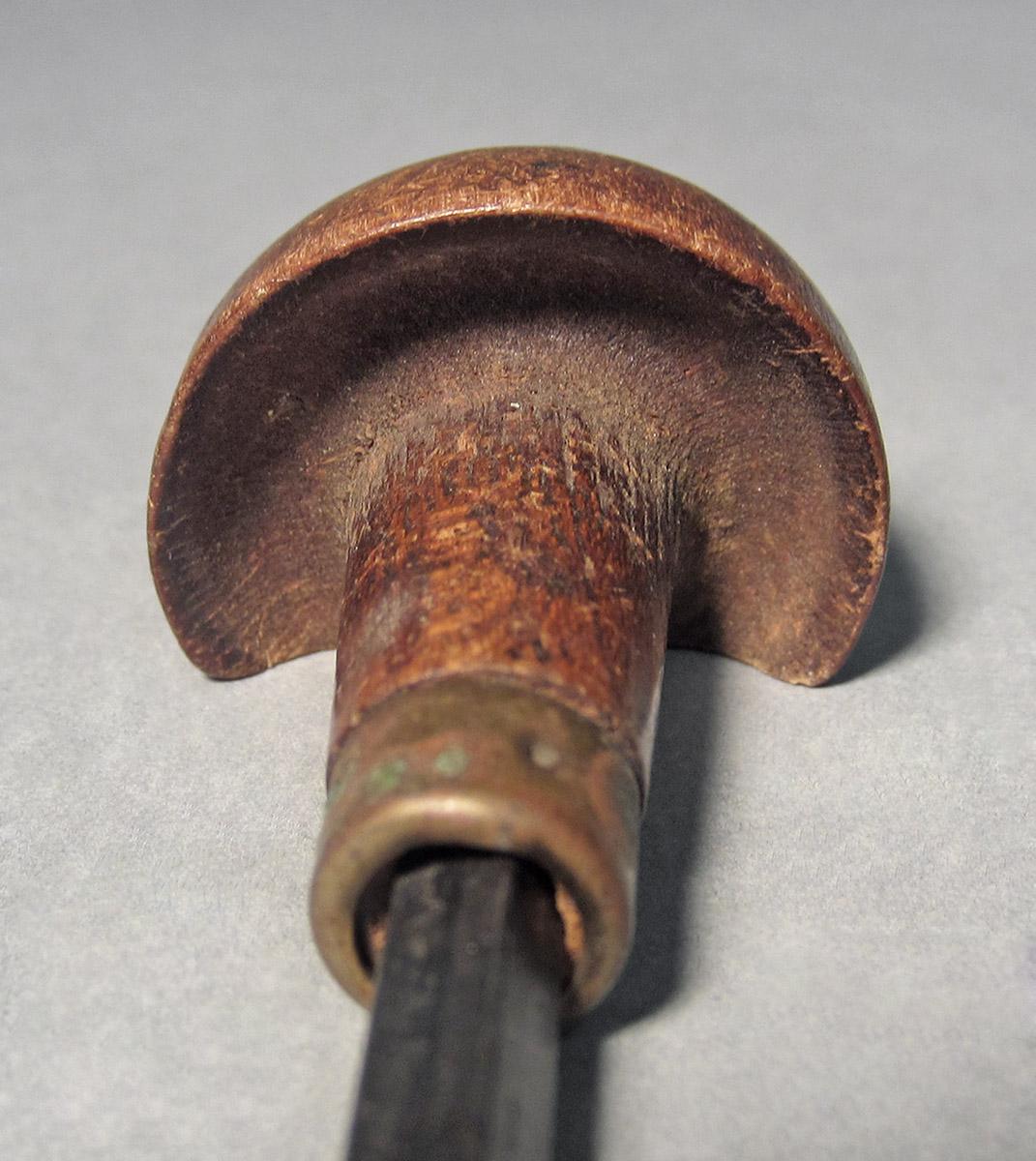 1986.0050.168, Graver, handle side 2