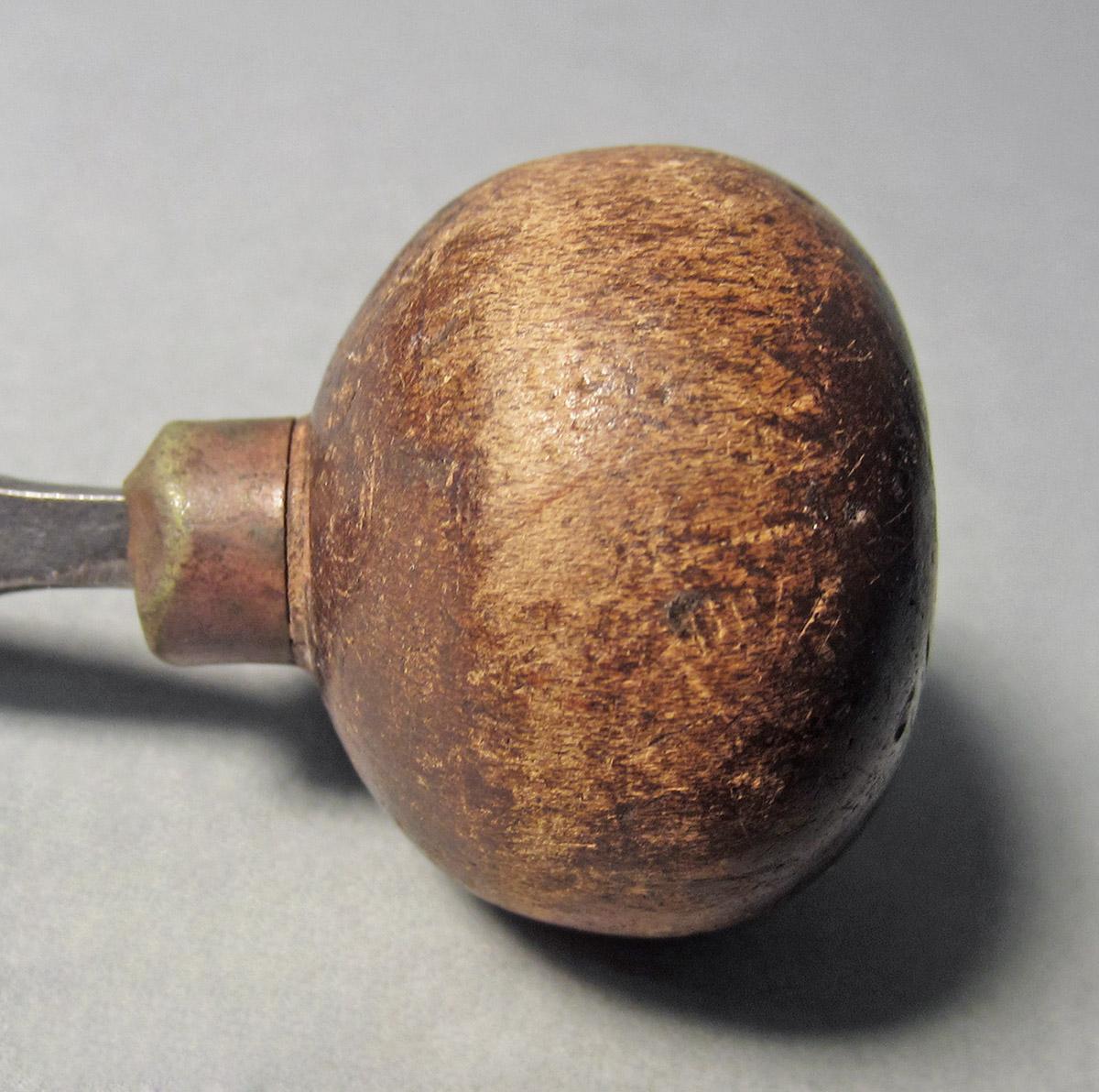 1986.0050.151, Graver, handle