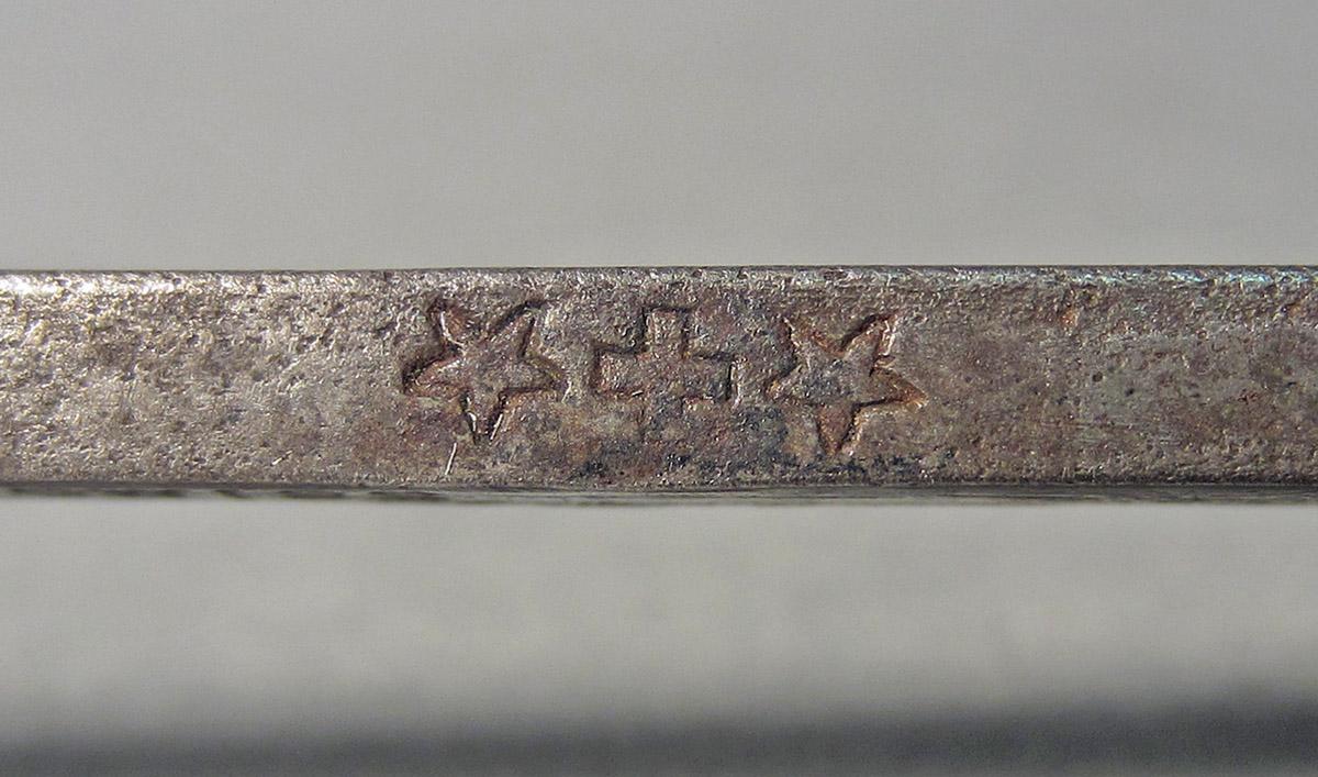 1986.0050.156, Graver, mark 3