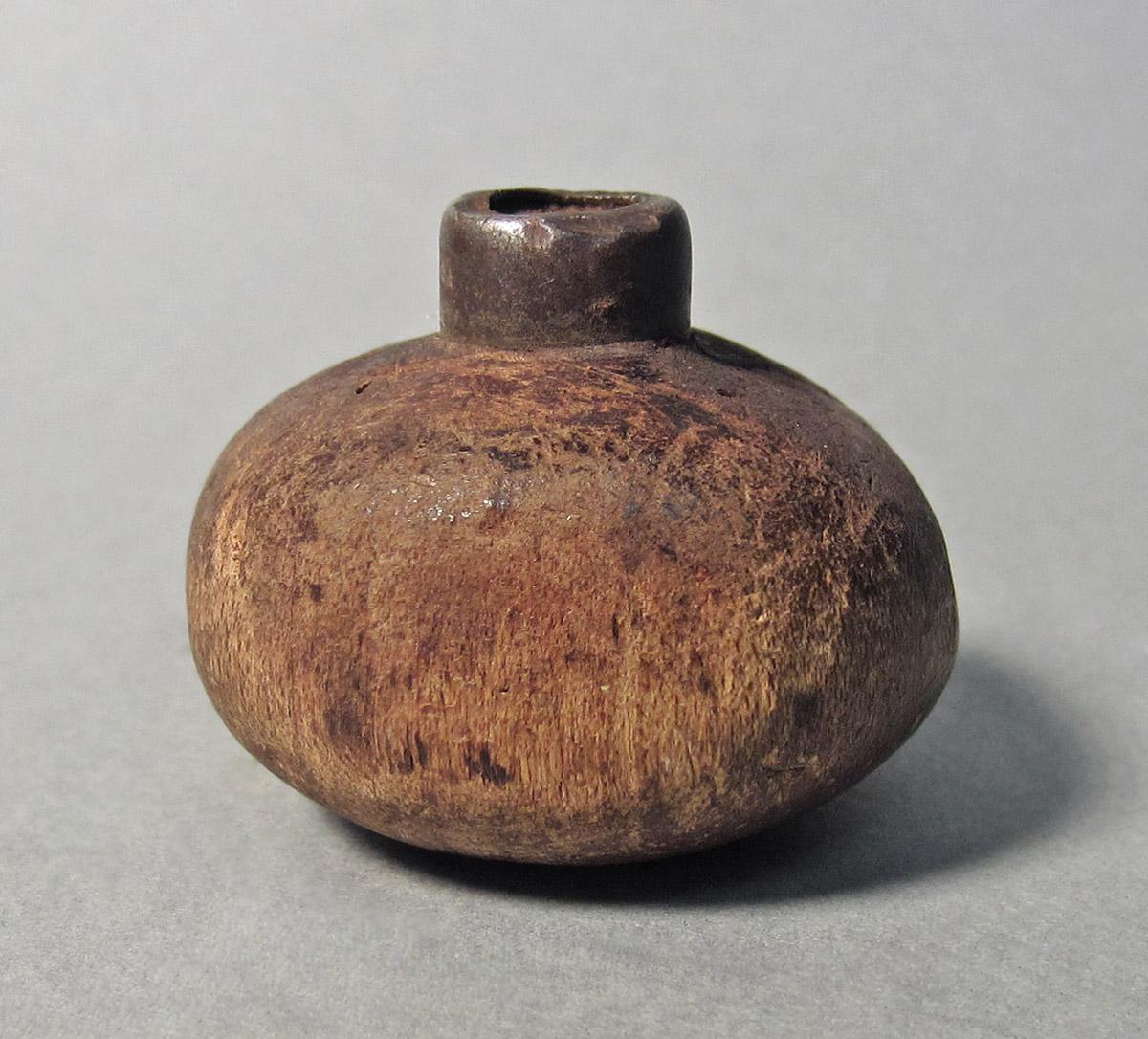 1986.0050.158, Handle, side