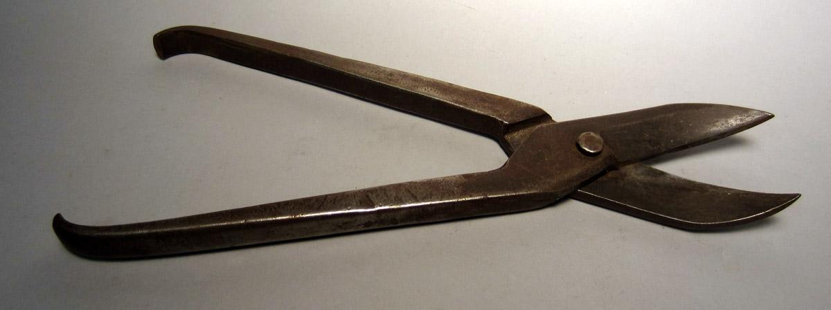 1986.0050.350 Snips, View 2