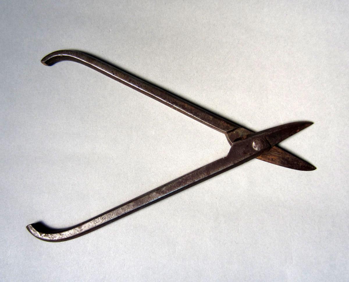 1986.0050.351 Shears, View 1