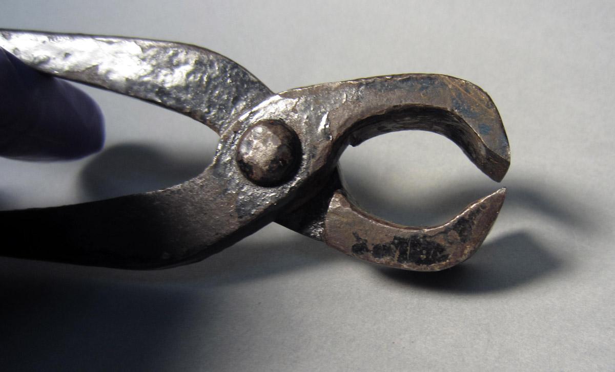 1986.0050.354 Cutter, Jaws