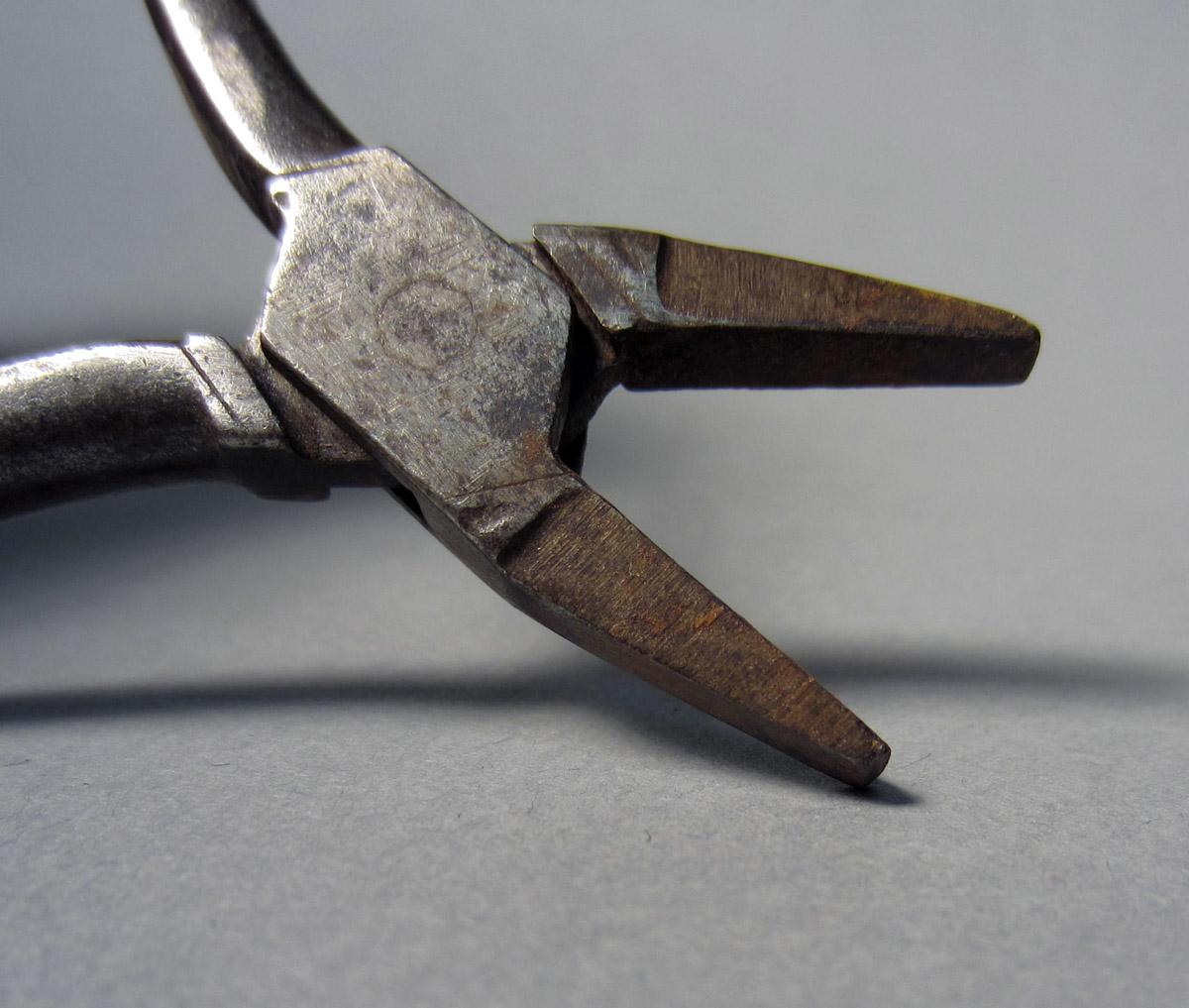 1986.0050.361 Pliers, Tip