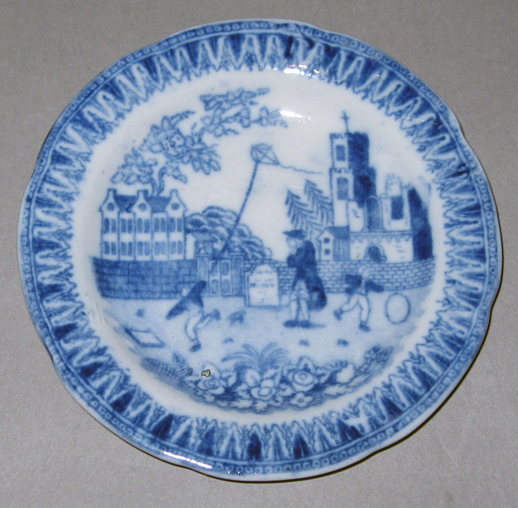 1959.1017.021 Earthenware plate
