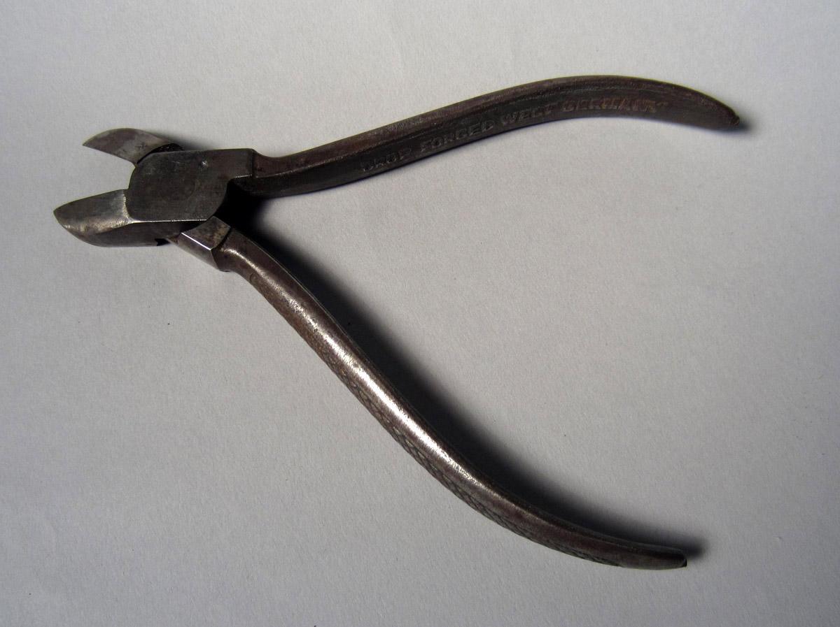 1986.0050.366 Cutter, View 2