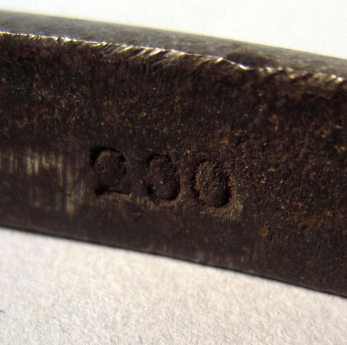 1986.0050.375 Pliers, Mark