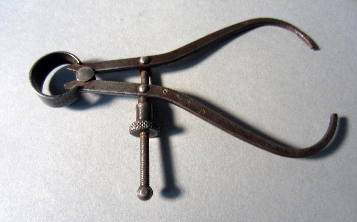 1986.0050.245 Compass, View 2