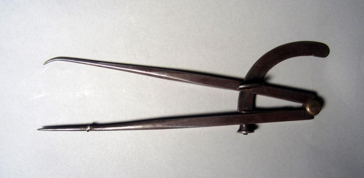 1986.0050.246 Dividers, View 1