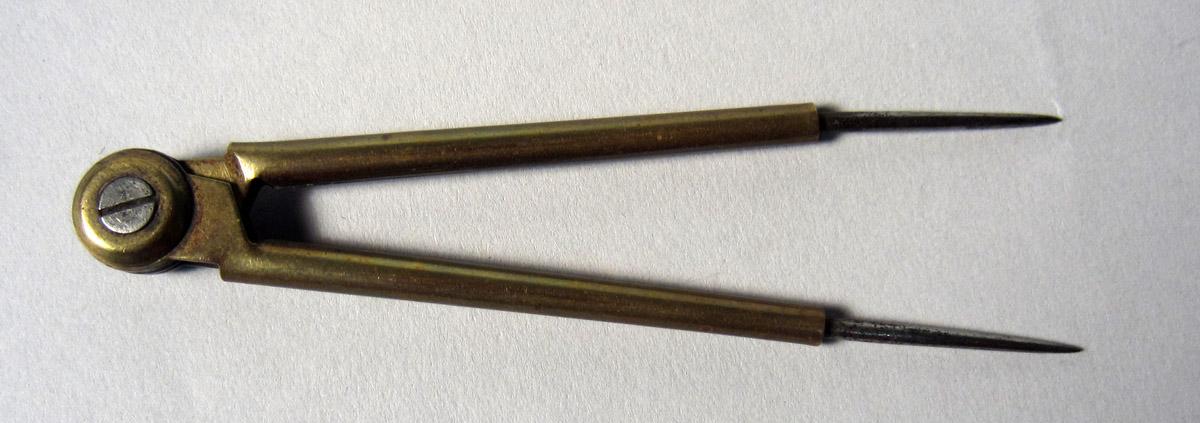 1986.0050.378 Dividers, View 1