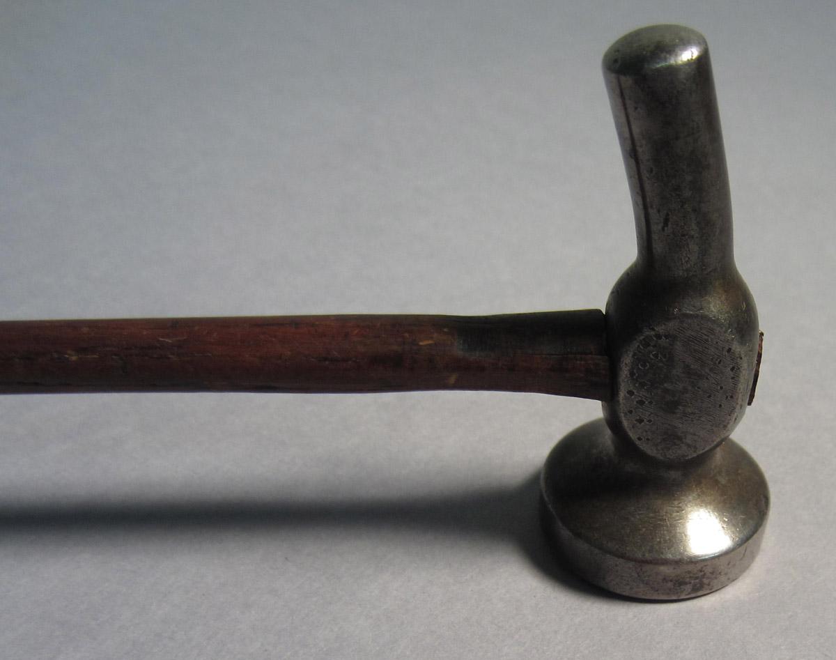 1986.0050.382 Hammer, Head side