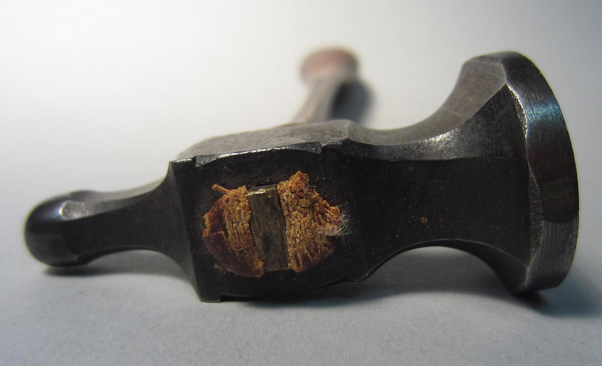 1986.0050.385 Hammer, Eye