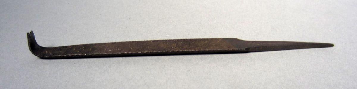 1986.0050.394 Scraper, Full