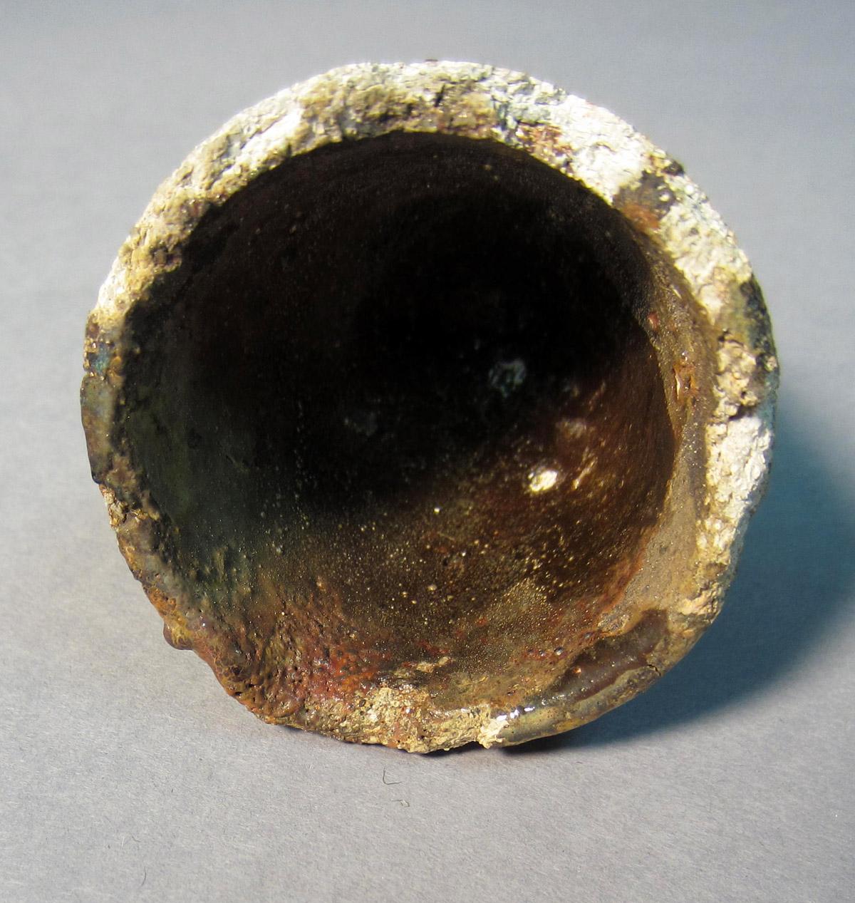 1986.0050.243 Crucible, Interior