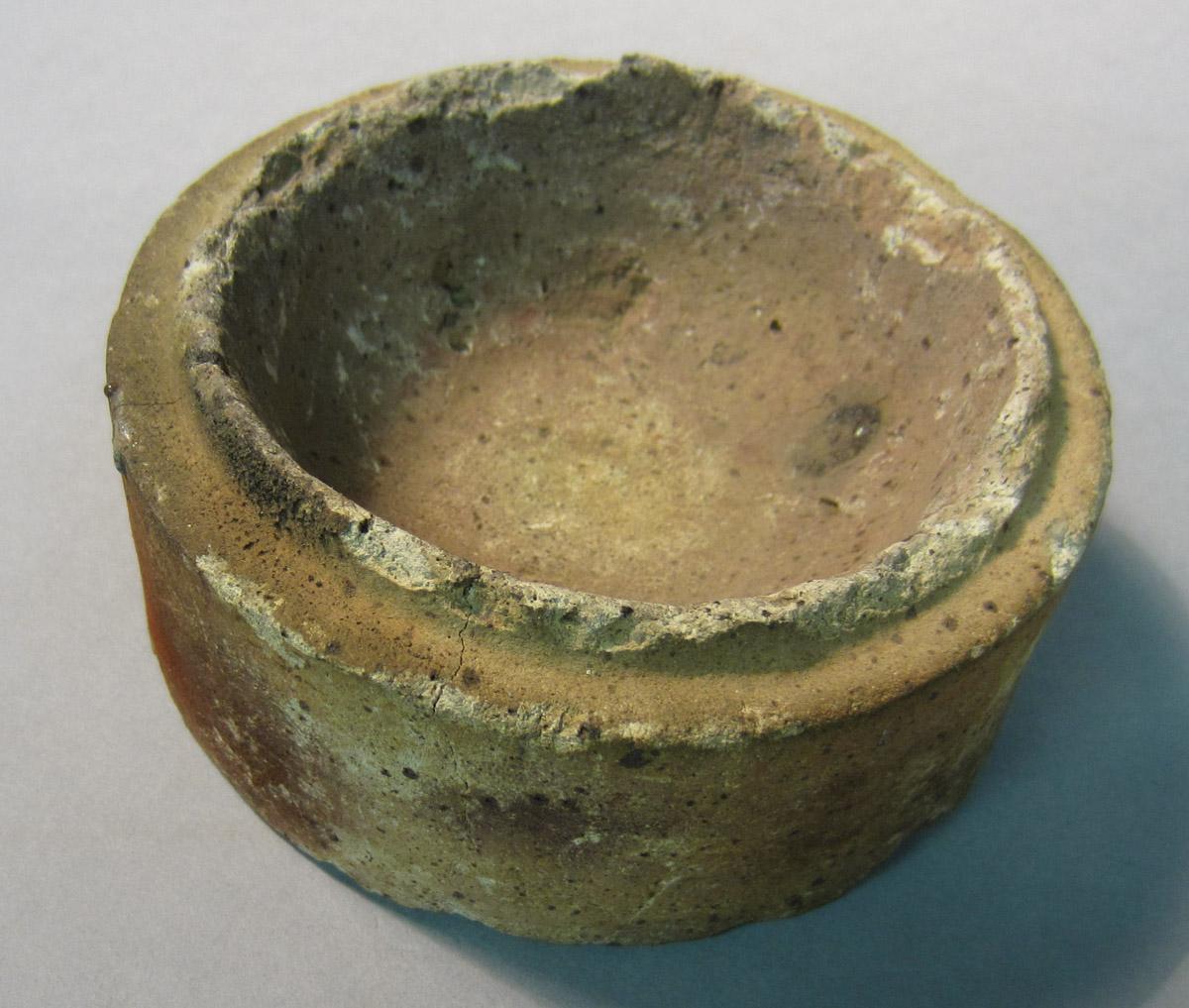 1986.0050.248 Crucible, Detail