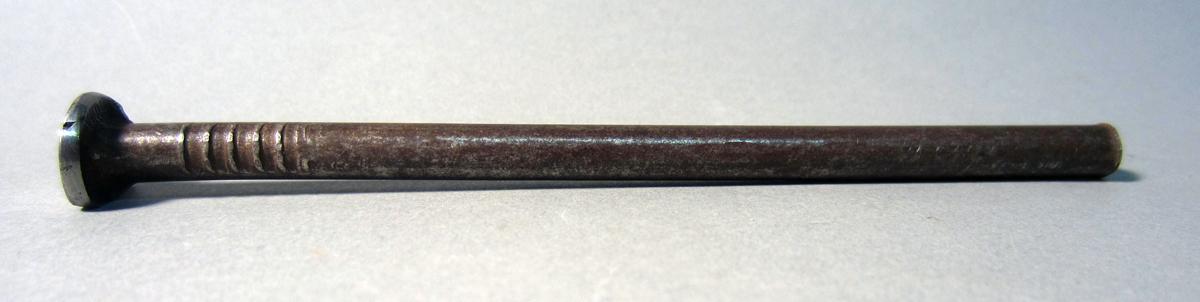 1986.0050.252 Stake, View 1