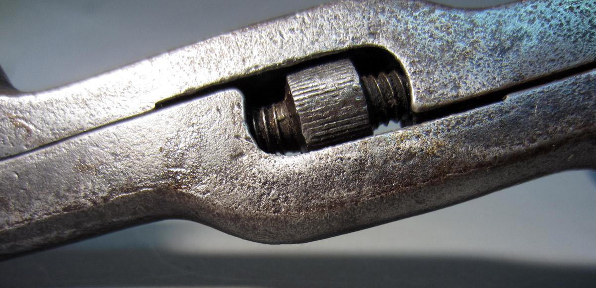 1986.0050.259 Wrench, Screw