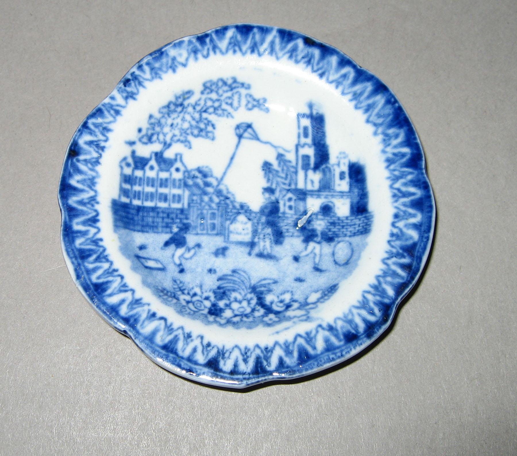 1959.1017.033 Kite flying pattern mini plate
