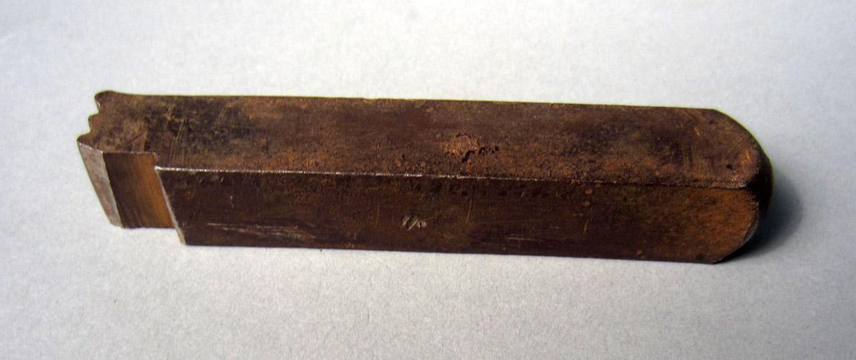 1986.0050.333 Punch, Side