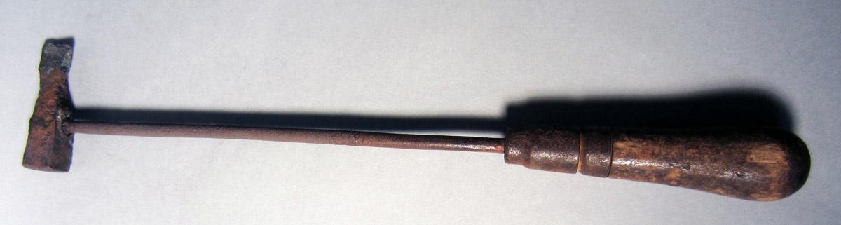 1986.0050.335 Soldering iron, View 1