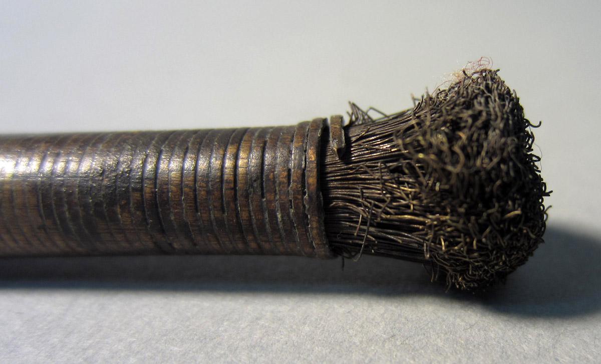 1986.0050.339 Brush, Close