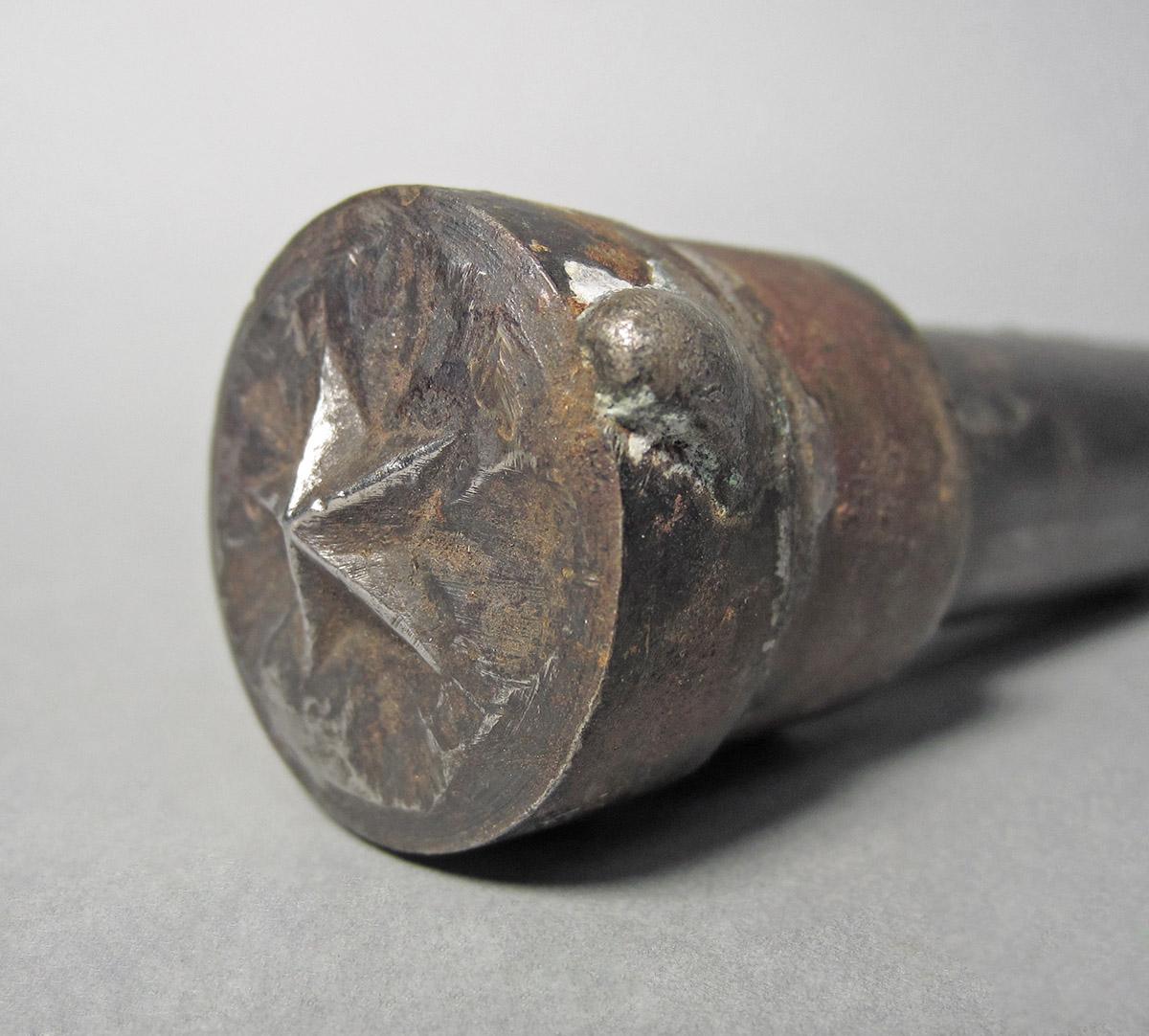 1986.0050.182, Punch, tip angle