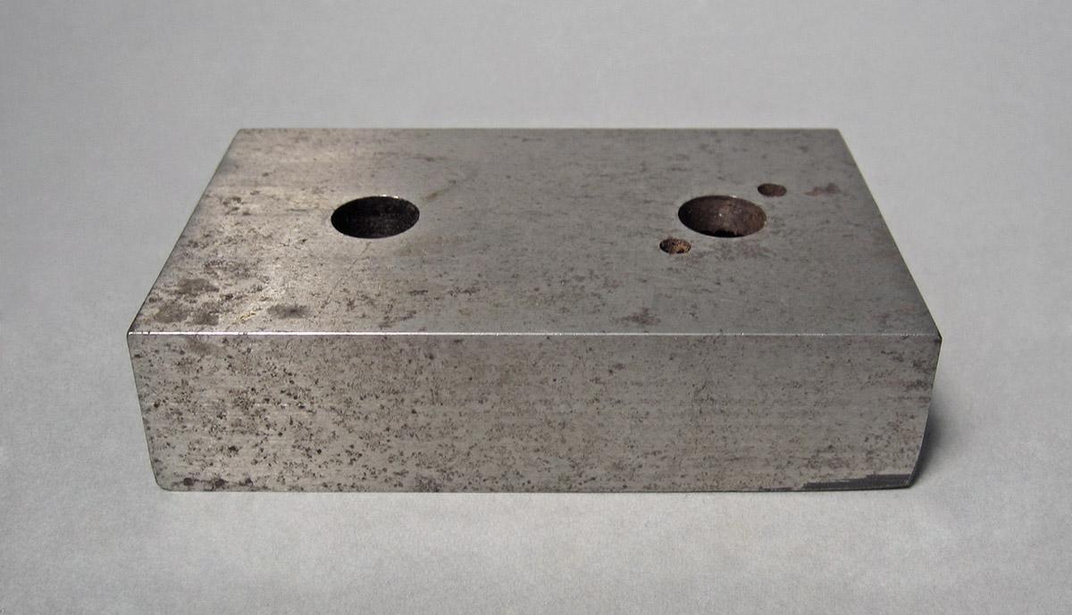 1986.0050.195, Block, angle