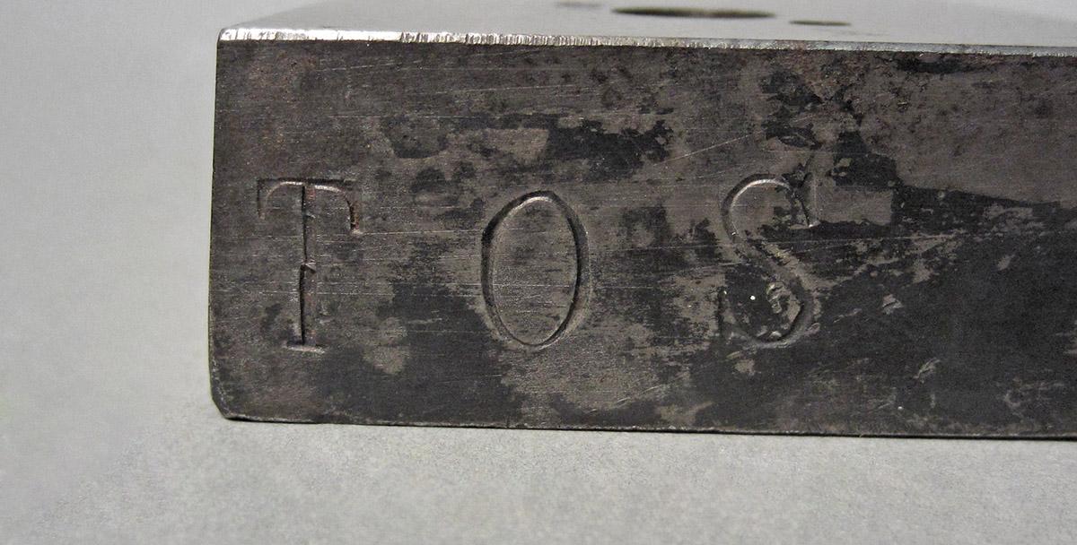 1986.0050.195, Block, mark