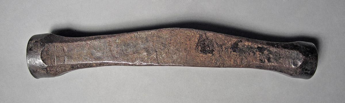 1986.0050.199, Forming hammer, side 1