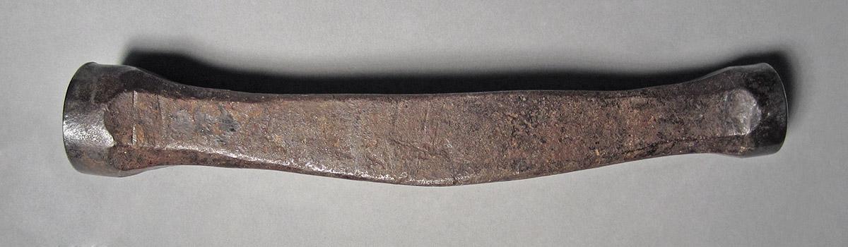 1986.0050.199, Forming hammer, side 3