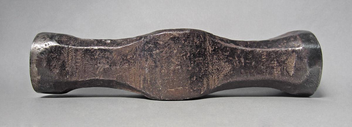 1986.0050.202, Forming hammer, side 1