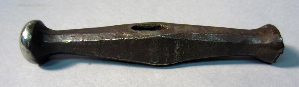 1986.0050.052 Hammer, View 1