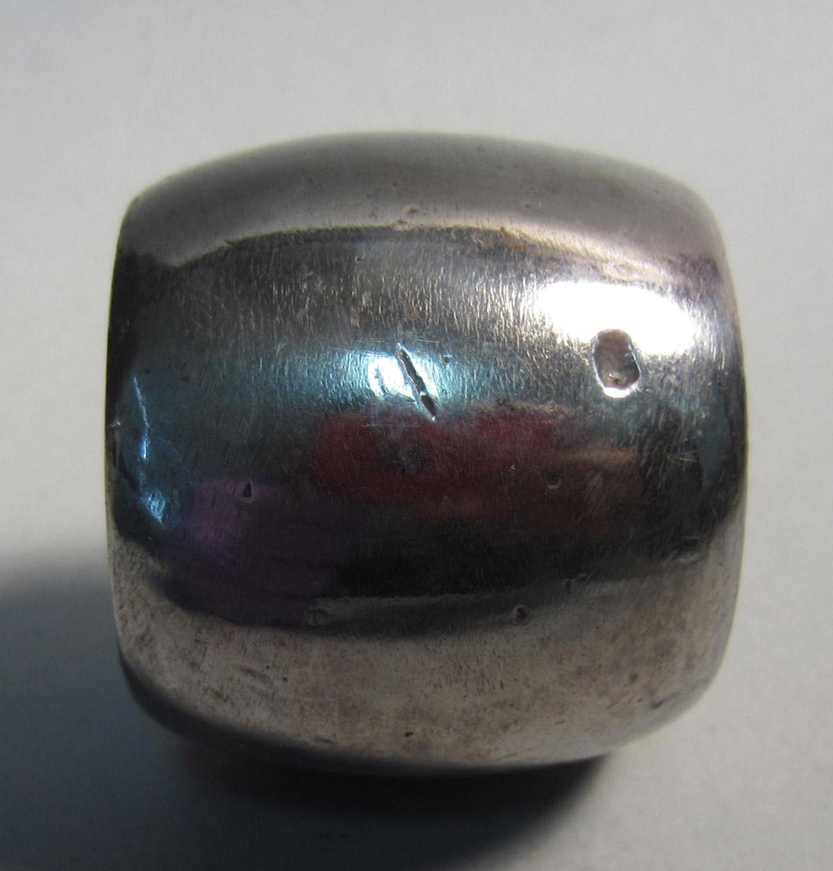 1986.0050.084 Planishing head, Top